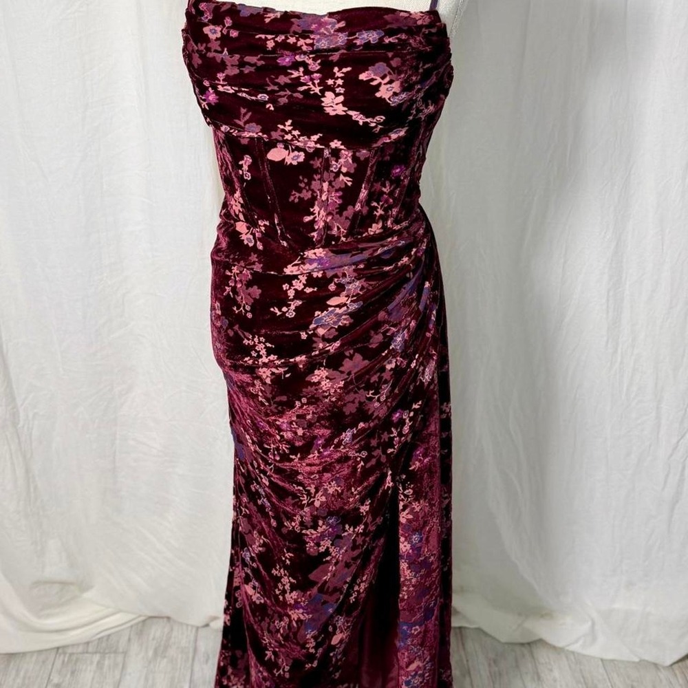 Azazie Burgundy Floral Velvet Corset Maxi Dress Estimated US 6 Small